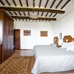 Guesthost - Timeless 19th-century With Private Pool Oasis *