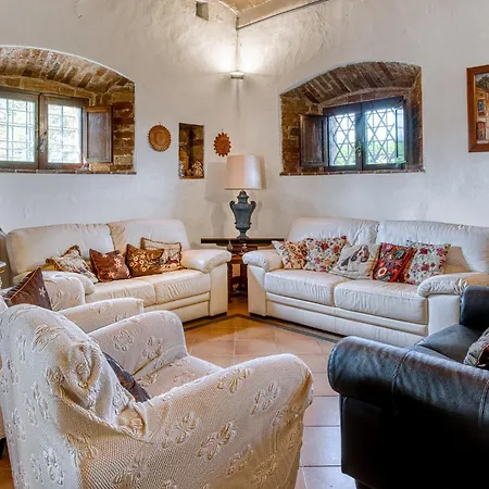 Guesthost - Timeless 19th-century With Private Pool Oasis *