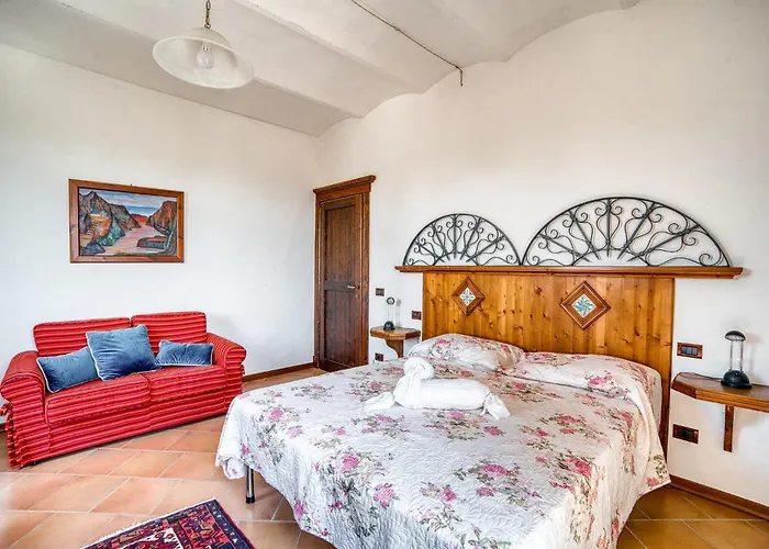 Villa Timeless 19th-century With Private Pool Oasis *