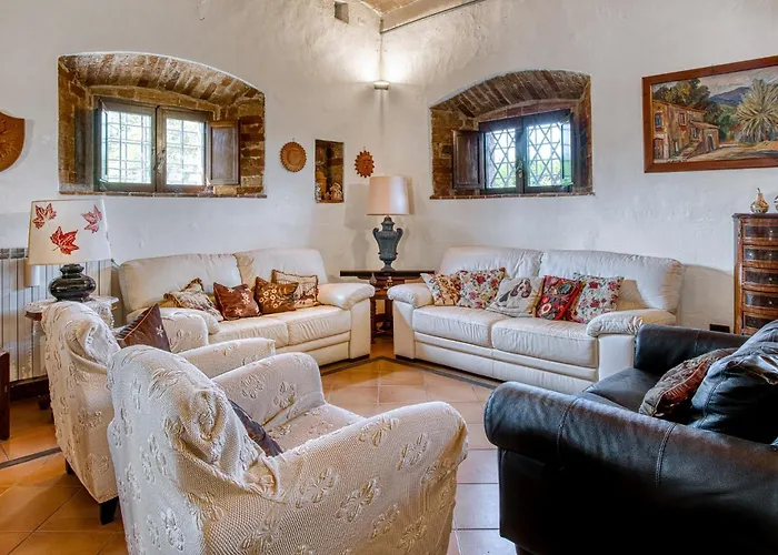 Timeless 19th-century With Private Pool Oasis *